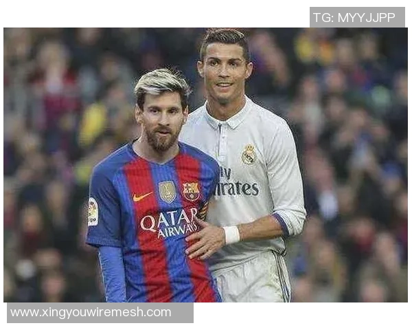 足球场上八号球星的风采与传奇故事解析