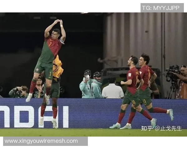 足球球星激情庆祝时刻集锦展示不可错过的瞬间与精彩动作